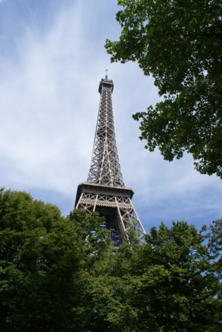 eiffeltowerfromtherelstop.jpg