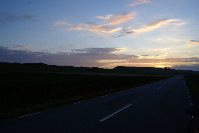 sunsetinskone.jpg
